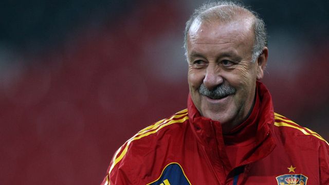 Vicente del Bosque takes his side on a lucrative trip